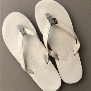 Rainbow Sandals // White thin strap single layer